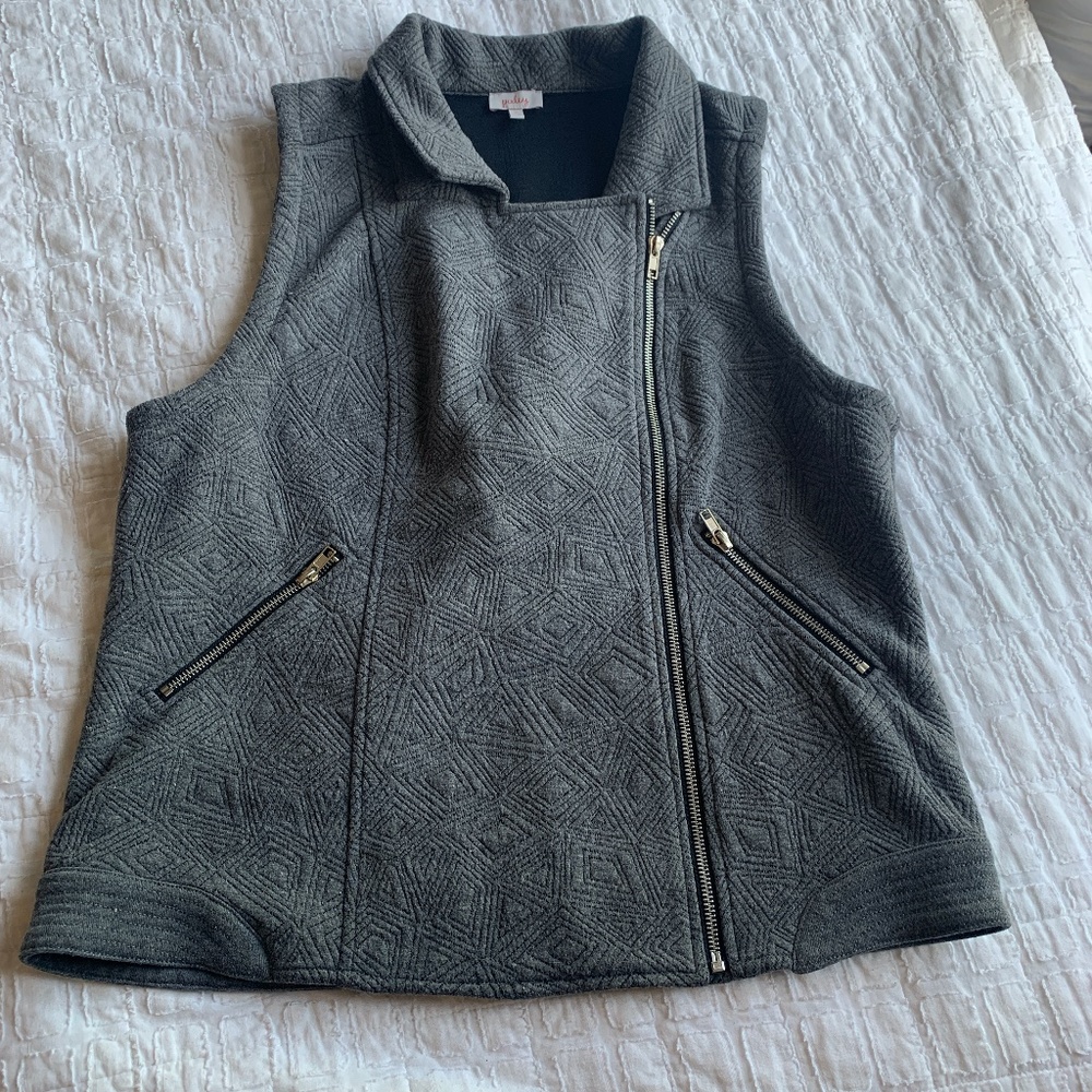 Pixley Motto Vest